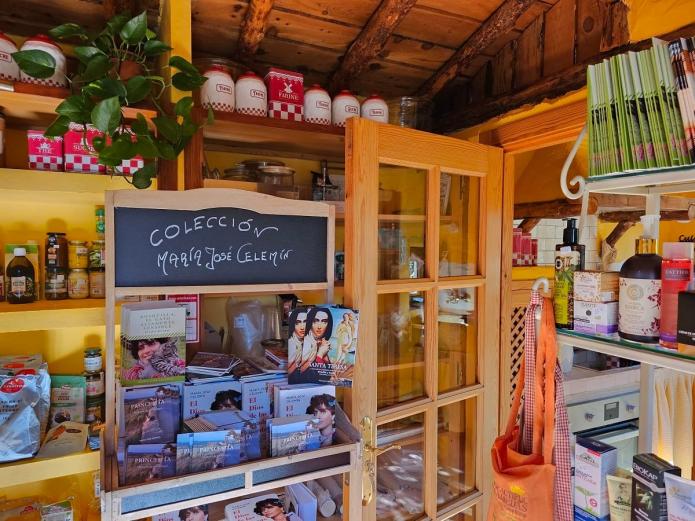 El Dios de las Praderas Verdes - Novela