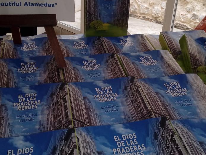 Libros que hay que leer - El Dios de las Praderas Verdes - Villa del Libro