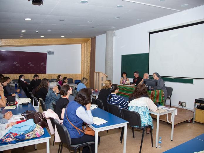 María José Celemín - Teresa de Ávila, Afrodita - Congreso Mundial Teresiano - EsRadio Valladolid María José Celemín - Teresa de Ávila, Afrodita - Congreso Mundial Teresiano - EsRadio Valladolid