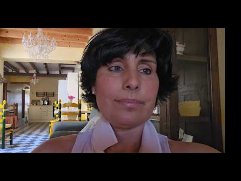 Embedded thumbnail for Isabel Díaz Ayuso, la antítesis de la mejor raza española
